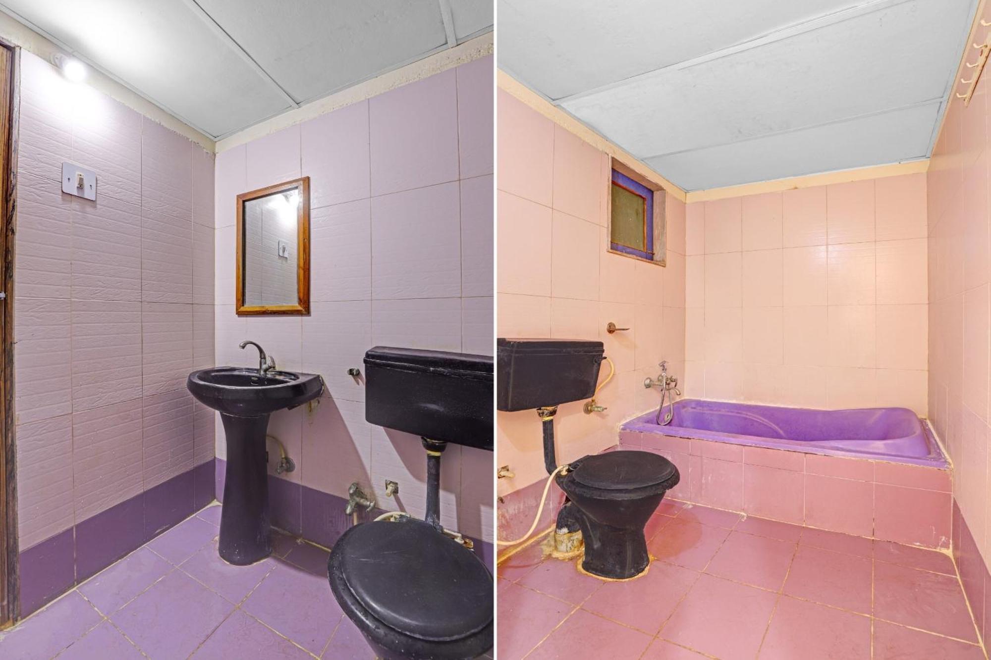 Hotel Velvet Rajkot Exteriör bild
